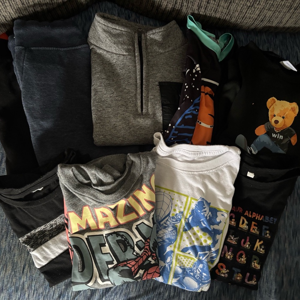 Boys Assorted clothing size 5T